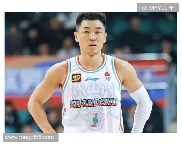 高诗岩的篮球之路:从青涩少年到职业赛场的闪耀之星